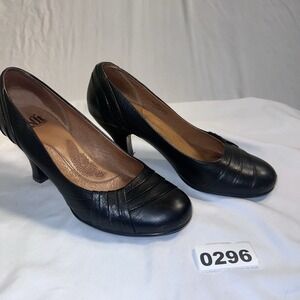 Euro Sofft Women's Vannah Black Leather Heels Pumps Size 8 Shoes